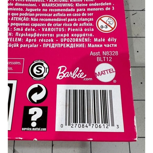 Barbie Gown Fashion Accessory N8328 Pink Glitter Dress Silver Heels Purse New - Picture 4 of 4